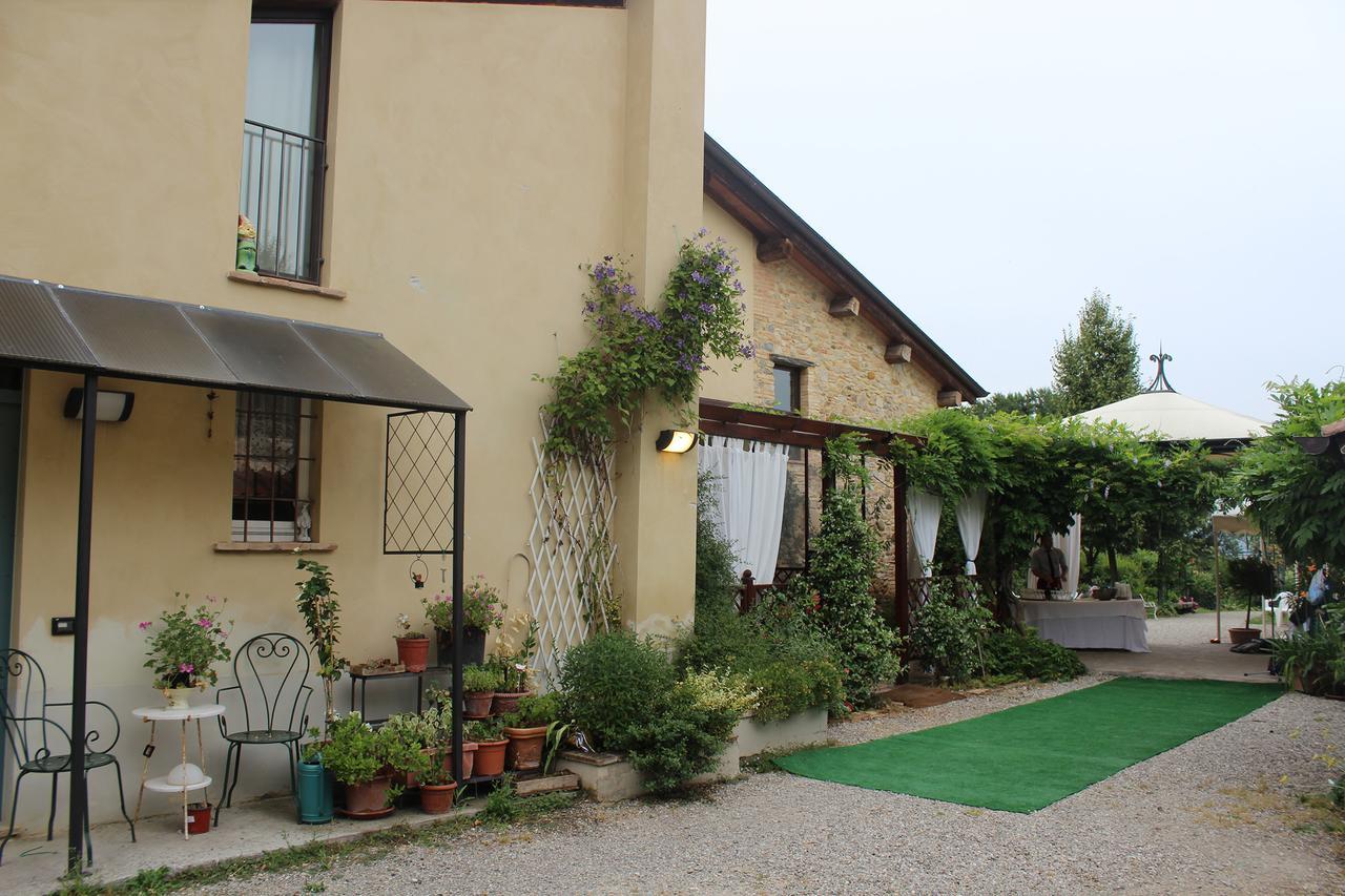 Traversetolo Agriturismo Il Gelso מראה חיצוני תמונה